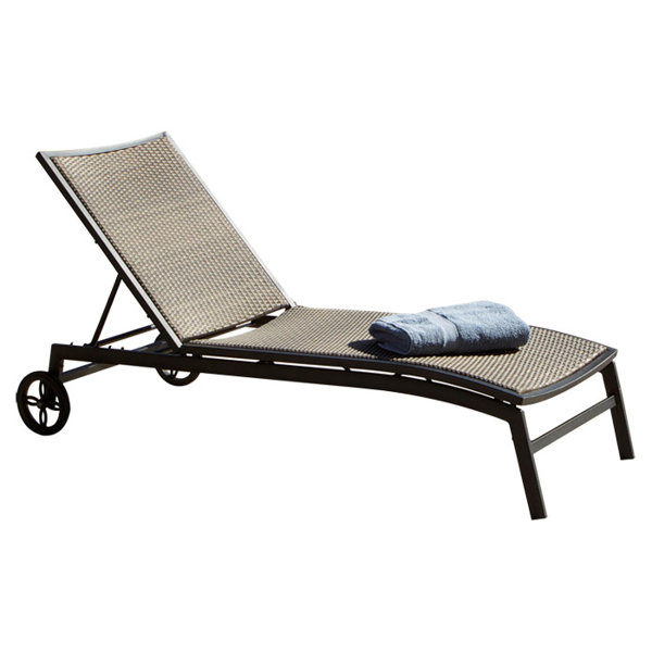 Chaises longues de patio en métal Marque Benjara Wayfair Canada